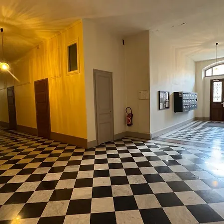 De Charme Rénové En Centre-ville, Animaux Admis - Fr-1-555-123 *